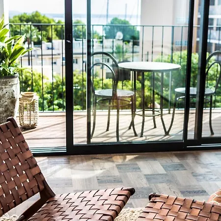 Terreno Suites