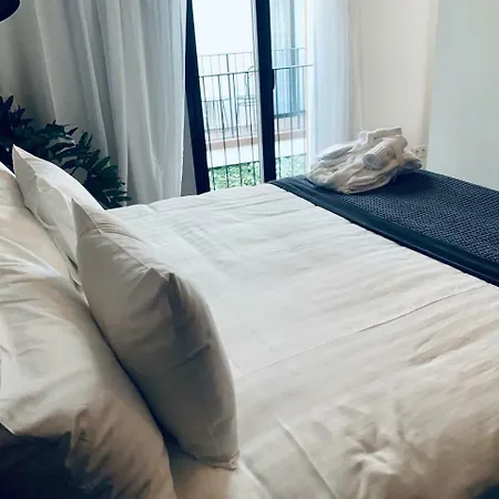 Terreno Suites アパートホテル 4*